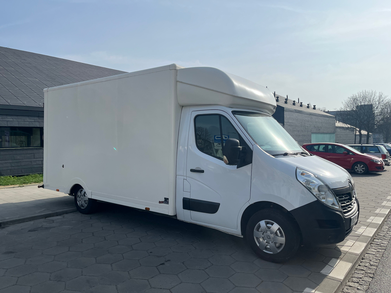 Zdjęcie na okładce dla Przeprowadzki Kraków 🏡 MATT🥇TANIO 🏠 Taxi bagażowe, Firma przeprowadzkowa, Transport mebli, Przeprowadzka